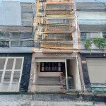 Bán nhà khu đường hoa - phú nhuận kết cấu đẹp - có hầm - 3 tầng ngang 4,5m chỉ 20 tỷ