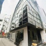 Tòa nhà mt đường c1, ngay etown. dt: 7x20m. 1 hầm 5 tầng nổi. sàn suốt. thang máy. giá 65tr/tháng.