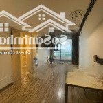 Chủ gửi bán căn 95m2 bên n04b, hướng bc nam view hồ tây siêu thoáng mát, full đồ, sẵn sổ, slot ô tô