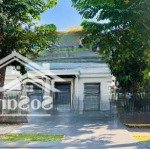 Biệt thự sân vườn lakeview city dt 200m2 xd 1 trệt 2 lầu nhà full nội thất giá 38 tỷ lh 0902872670