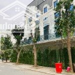 Bán căn liền kề la casta hai mặt thoáng giá bán 21 tỷ lh 0982974979