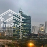 Chính chủ bán căn 2pn 81.6m2 tầng trung ban công đông nam tòa golden park