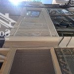 Nhà mới 6 tầng thang máy đối diện lăng bác , dt 40m , mt 3.5m nở hậu , cách phố hoàng hoa thám 10m.