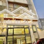 Nhà mặt tiền mới đẹp hiện đại trung tâm p2 đà lạt chỉ còn 10.5 tỷ