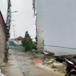 Gia đình cần bán lô góc 48,3m2 thôn đông tây, vân nội