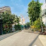 Hàng ngon ! mặt tiền đường 270a - khu nhà ở nam hoà, phường phước long b - chỉ 17 tỷ thương lượng