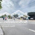 Nhà mặt tiền đường đt743b, cách trung tâm y tế dĩ an 300m buôn bán vạn nghề giá giảm 1 tỷ bán gấp