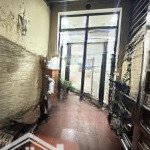 Phố nguyễn sơn sầm uất - nhà đẹp dân xây - nhiều phòng ngủ - khách đến là ở