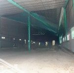 Cho thuê kho xưởng 2000m2 tân an, long an. khu vực giáp sông lớn