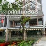 Chính chủ,bán nhà mặt phố hàng bún, nhà đẹp,đầu tư,kinh doanh,mặt tiền siêu rộng 8m,nhà 4 tầng đẹp