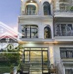 Kẹt tiền bán gấp nhà đang cho thuê 17tr/tháng giá 4tỷ090. đ.bùi đình tuý, p.26, q.bình thạnh