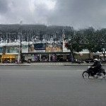 Mặt tiền lê đức thọ, dt: 27x58m vuông vức hđt 300tr/tháng