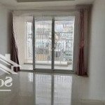 Cần tiền bán gấp chung cư 312 lạc long quân quận 11, 2 phòng ngủ giá tốt nhất khu vực