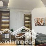 Bán gấp nhà nhỉnh 7tỷ tại phố nguyễn lương bằng đống đa 37m 5tầng 4ngủ gần phố ngõ 2m