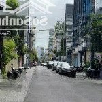 Bán gấp nhà 3 tầng mặt tiền đẹp, trần quang diệu - dt: 4,5x23m giá cực tốt 16 tỷ