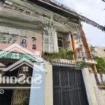 Nhà tô hiến thành 4x15 , 2 mt hẻm nhựa 6m thông , xe hơi vào nhà