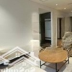 Hiên tôi cần bán căn số 05, 3 phòng ngủ view hồ tây, hướng mát