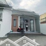 Bán nhà 5,5x20 sổ thổ cư cách chợ 26 300m đường 4m gia 3,3tỷ tl lh 0794290131