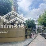 Biệt thự cao cấp kđt mỹ đình 2, thiết kế sang trọng, giá tốt, hàng hiếm, khu tiện ích, sang trọng