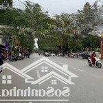 Nhà đẹp ở ngay - phân lô - ô tô đỗ gần -full nội thất - dân xây - tây hồ