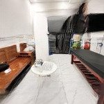 Nhà gò vấp, chợ xóm mới, xóm đạo