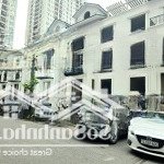 Bán biệt thự liền kề quận tây hồ, 210m hầm để 3 oto, 4 tầng, mặt tiền rộng 53 tỷ