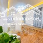 Nhỉnh 3 tỷ có ngay căn hộ tập thể quỳnh mai - sổ to - 80m2 3 ngủ riêng biệt - mới đẹp ở luôn!