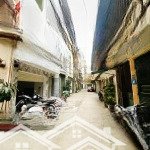 - tân mai - hoàng mai - gara oto 7 chỗ - đuờng lớn thông kinh doanh - nhỉnh 13 tỷ