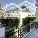 Bán nhà bồ đề - hồng tiến, hiếm gặp, vị trí vàng trung tâm bồ đề, ô tô đỗ cửa, 5 tầng sẵn ở ngay!