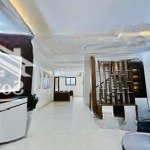 Phân lô ngõ thông, ô tô hoàng quốc việt, lô góc, 83m2x5t, mặt ngõ, dân xây, giá nhỉnh 30 tỷ có tl.