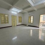 Cho thuê văn phòng nguyễn xiển - dt 80m2 phù hợp làm văn phòng, ô tô đỗ cửa