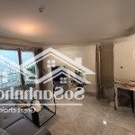 Bán nhanh căn hộ midtown pmh quận 7 dt 98m2 2pn,2wc căn góc full nt . giá 9,8 tỷ view sông và q1