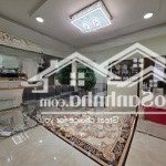 Nhà 6 tầng mặt tiền rộng, phù hợp nhà ở, công ty, khách sạn, trung tâm tiếng anh