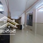 Cho thuê nhà khu chợ kiến thiết 3 tầng 5pn 3wc. 110m2 ngang 5.5m. 22tr/th