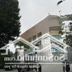 đông tác 5 tầng thang máy vù vù _10m ra ô tô tránh _hàng xóm vincom phạm ngọc thạch