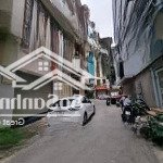 Nhà trần quốc hoàn phân lô, ô tô kinh doanh 42m hiếm nhà bán