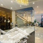 9.7 tỷ - (4,5x15m, 65m2 - 5 tầng) mới 99% ngay lạc long quân gần uỷ ban quận 11 - xe hơi vào nhà