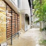 Bán căn hộ dòng tiền 7 tầng thang máy minh khai. đối diện timecity, 15 phòng khép kín. đầy đủ pccc