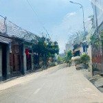 Bán nhà mặt tiền phường tân sơn nhì, đường rộng 14m. dt: 4x18m, giá: 9.15 tỷ thương lượng