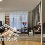 Bán căn 3 ngủ the zei - ban công đông nam - giá 9.45 tỷ