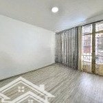 Nhà mt đường chu văn an trệt 2 lầu 4x20m 6pn 5wc giá 25 triệu
