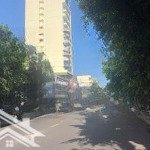 Nhà 5 tầng thiết kế khách sạn gần biển giá cực tốt