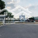 Mua 1 lô - lời tiền tỷ. đất 2 mặt tiền - vị trí kim cương nằm giữa long thành, sổ sẵn, 900tr/100m2