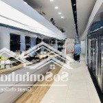 Cho thuê nhà mặt phố đường phổ quang, phú nhuận, hcm