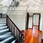 Bán nhà tân mai 46m x 5t thang máy, ngõ cực nông, thoáng sáng ở cực sướng giá chỉ hơn 8 tỷ