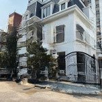 Bán biệt thự 3 mặt tiền 40m full đồ louis city đại mỗ kinh doanh tốt, dòng tiền 50 triệu/ tháng
