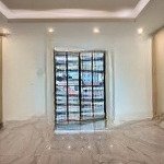 Thông tin chuẩn 100% nhà 7 tầng thang máy tt quận đống đa sổ phân lô ngõ thông nhỉnh 8 tỷ
