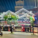 Cực hot. cho thuê nhà mặt phố nguyễn hoàng 8m mặt tiền cực rộng, gần ngã tư hàm nghi siêu đẹp