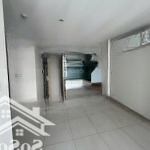 Bán gấp 2pn1wc 61m2 vinhomes grand park giá sốc 2.370 tỷ còn thương lượng