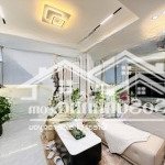 Bán nhà siêu hiếm linh quang-đống đa, diện tích 21m2,6 tầng,mt3,5m, 30m ra hồ full nội thất